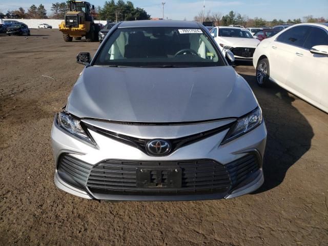 2022 Toyota Camry LE