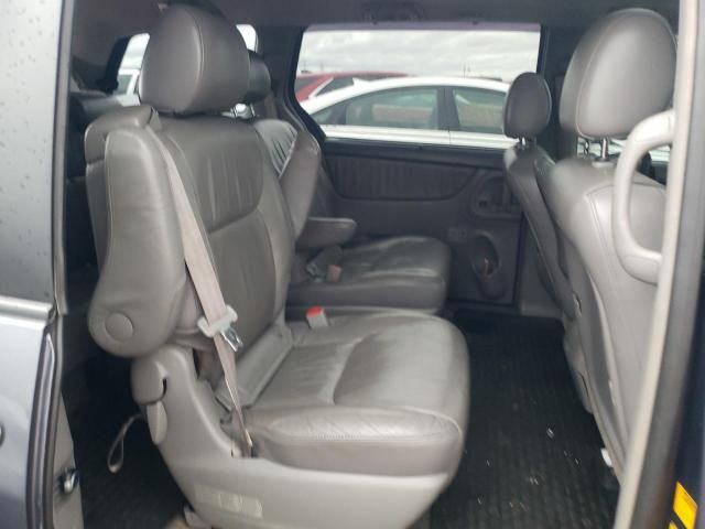 2008 Toyota Sienna XLE