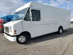 Salvage cars for sale from Copart Moraine, OH: 2004 Ford Econoline E450 Super Duty Commercial Stripped Chas