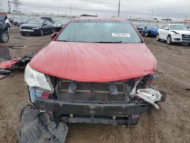 2014 Toyota Camry Hybrid