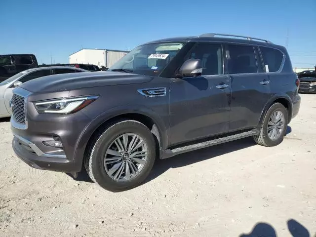 2023 Infiniti QX80 Luxe