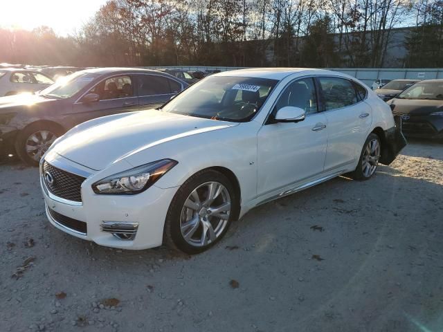 2017 Infiniti Q70 3.7