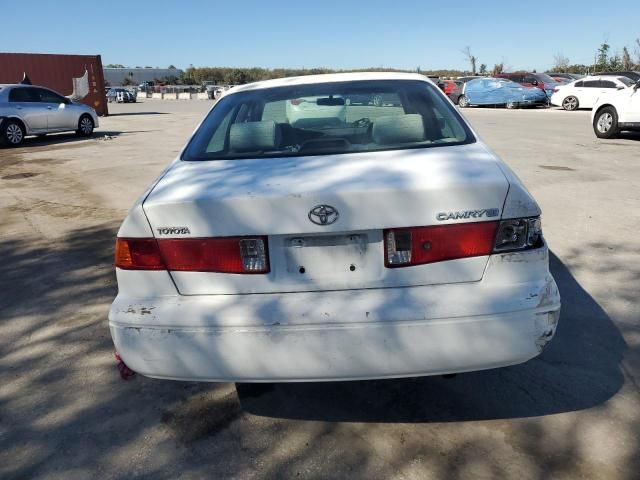 2000 Toyota Camry CE