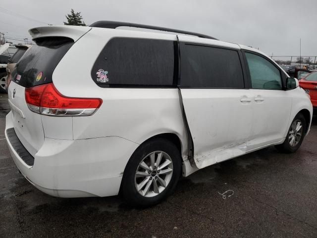 2012 Toyota Sienna LE