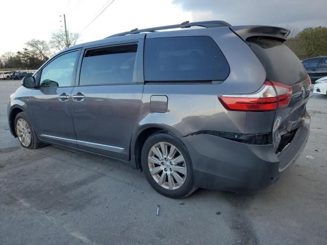 2016 Toyota Sienna XLE