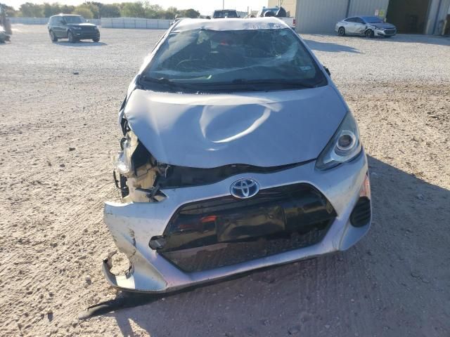 2016 Toyota Prius C