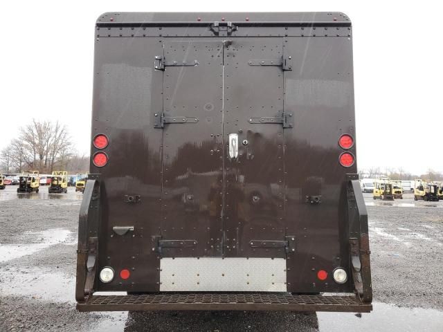 2008 Freightliner Chassis M Line WALK-IN Van