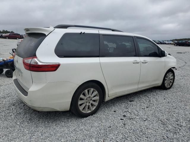 2015 Toyota Sienna XLE