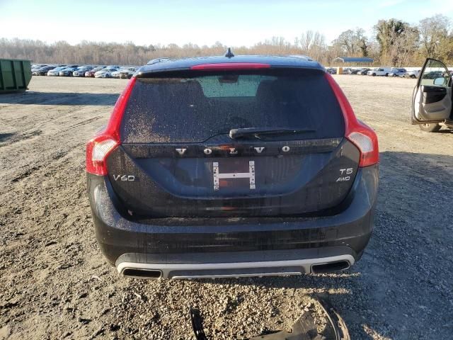 2017 Volvo V60 Cross Country Premier