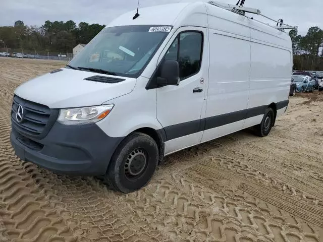 2022 Mercedes-Benz Sprinter 2500