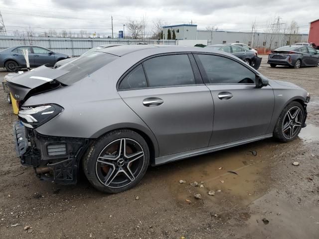 2022 Mercedes-Benz A 35 AMG