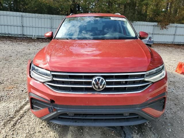 2023 Volkswagen Tiguan SE