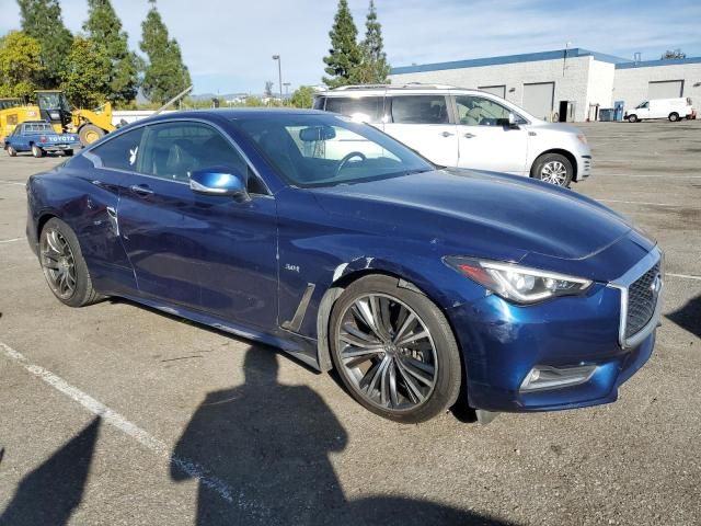 2018 Infiniti Q60 Luxe 300