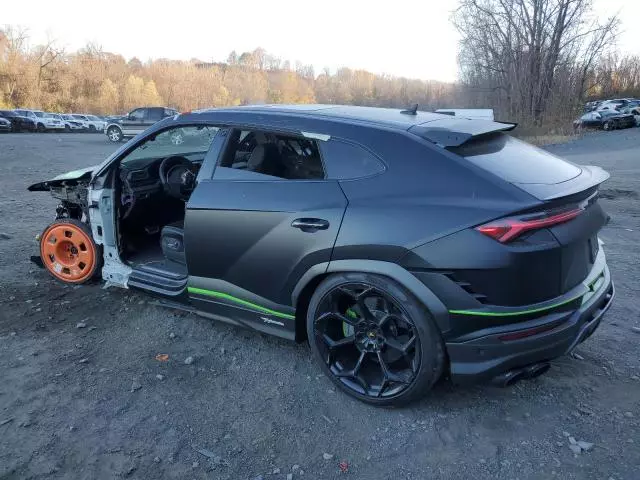 2024 Lamborghini Urus Performante