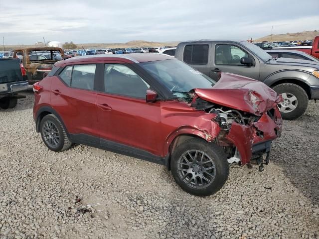 2019 Nissan Kicks S