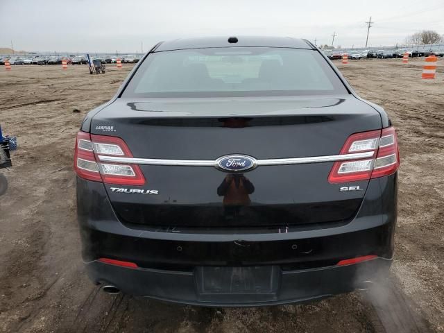 2019 Ford Taurus SEL