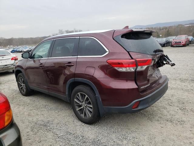 2019 Toyota Highlander SE