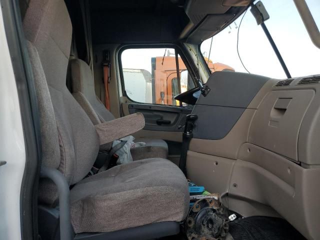 2016 Freightliner Cascadia 125