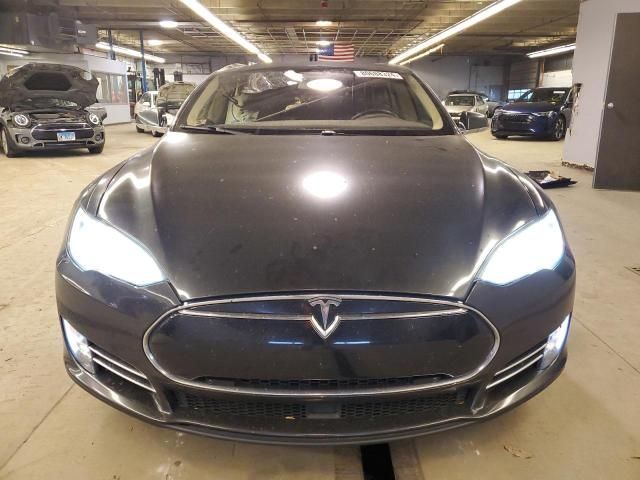 2014 Tesla Model S