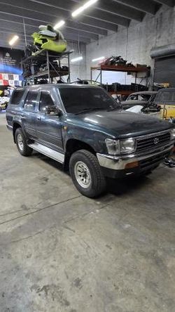 Toyota Hilux Vehiculos salvage en venta: 1993 Toyota Hilux Surf