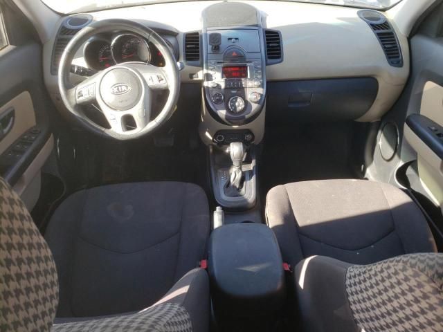 2011 KIA Soul +