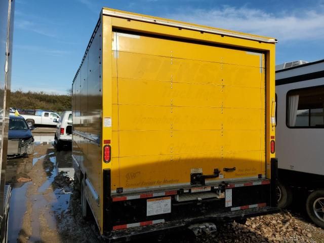 2019 Ford Econoline E350 Super Duty Cutaway Van