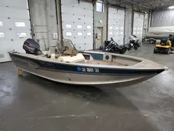 Salvage boats for sale at Ham Lake, MN auction: 1999 Alumacraft Boat