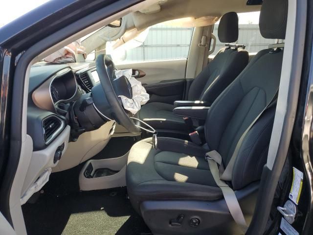 2017 Chrysler Pacifica LX