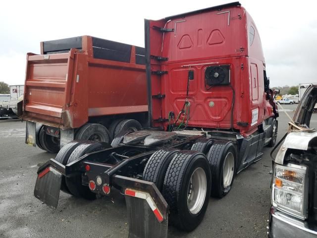 2015 Freightliner Cascadia 125