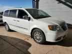 2015 Chrysler Town & Country Touring L