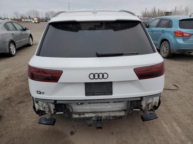 2019 Audi Q7 Prestige