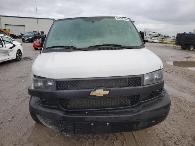 2019 Chevrolet Express G2500