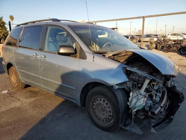 2010 Toyota Sienna CE