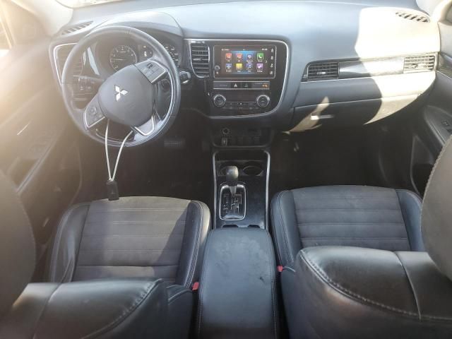 2019 Mitsubishi Outlander SE