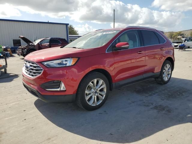 2020 Ford Edge Titanium