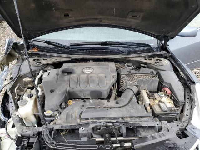 2010 Nissan Altima Base