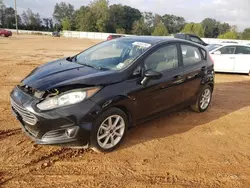 Carros salvage sin ofertas aún a la venta en subasta: 2019 Ford Fiesta SE