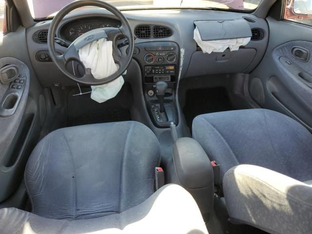 2000 Hyundai Elantra GLS