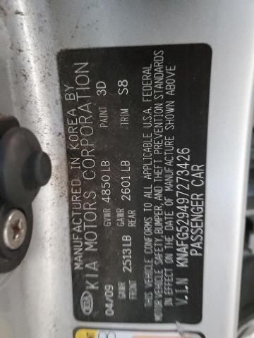 2009 KIA Rondo Base