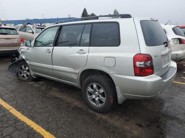 2004 Toyota Highlander Base