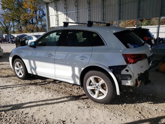 2022 Audi Q5 Premium 40