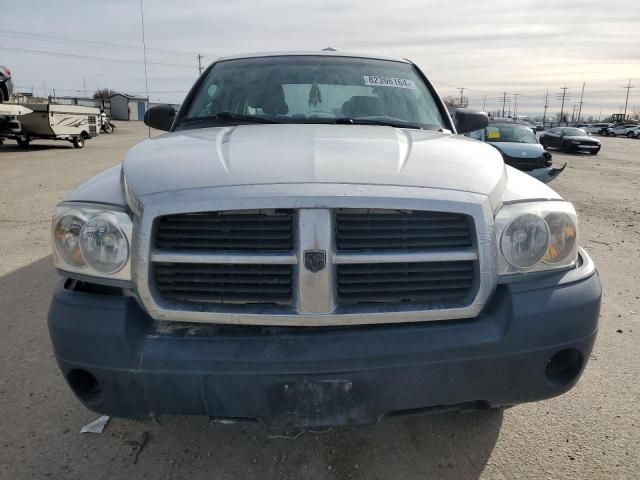 2007 Dodge Dakota Quattro