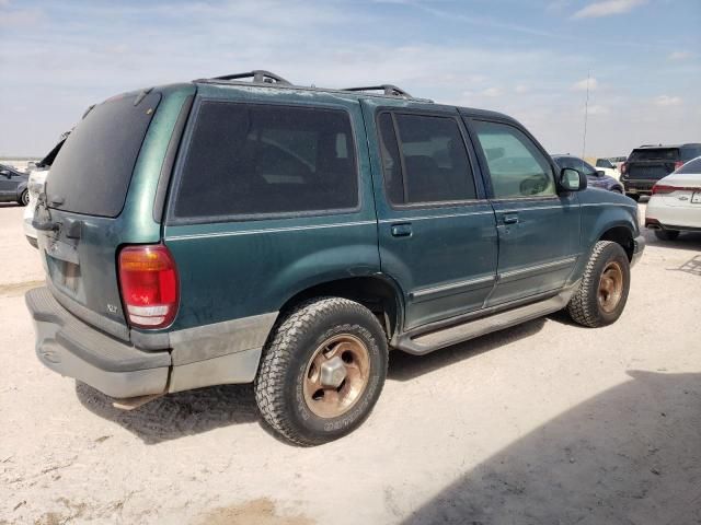 2000 Ford Explorer XLT