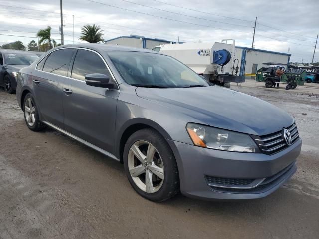 2014 Volkswagen Passat SE