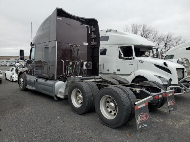 2022 Peterbilt 579