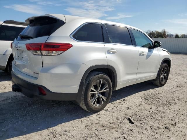 2018 Toyota Highlander LE