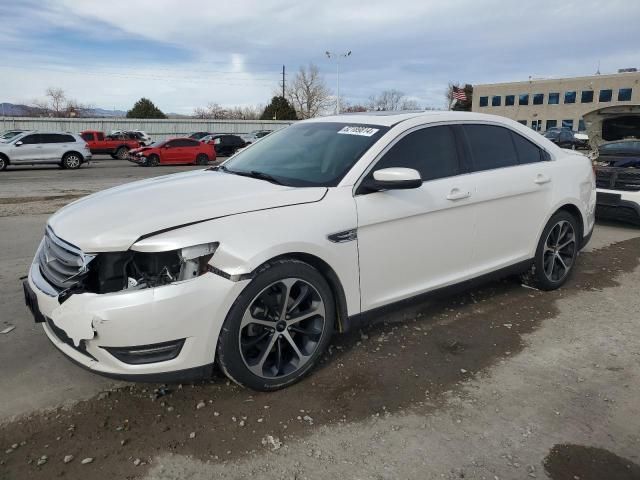 2015 Ford Taurus SEL