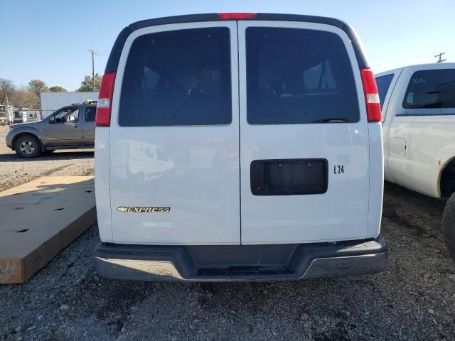 2018 Chevrolet Express G3500 LT