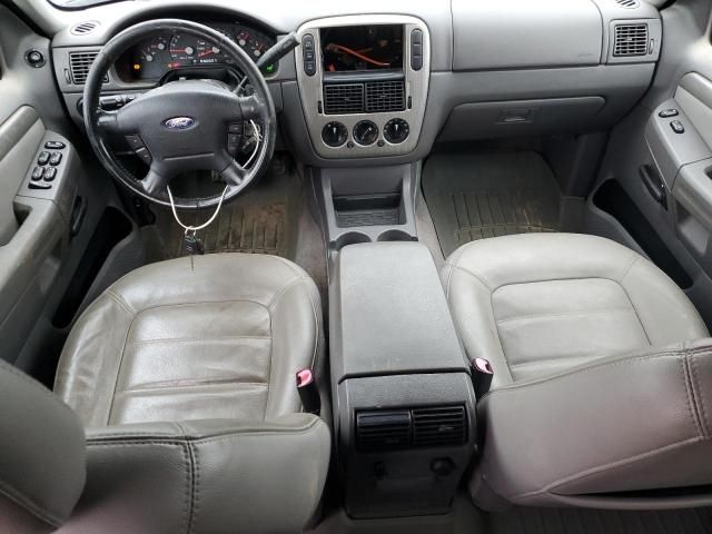 2004 Ford Explorer XLT