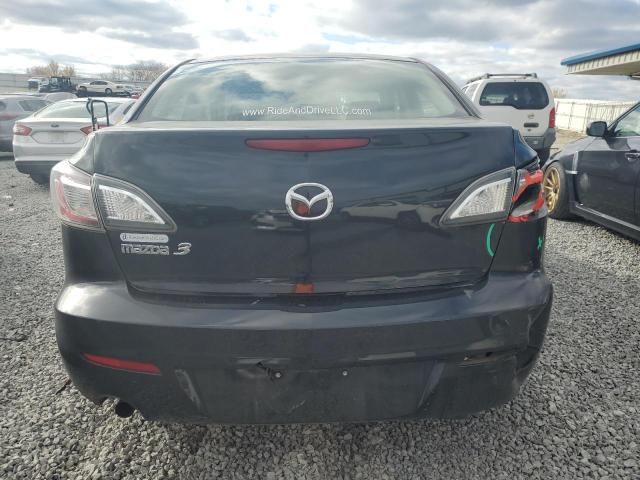 2013 Mazda 3 I